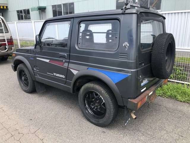1990 Suzuki Jimny JDM car for sale — photo 2 of 5