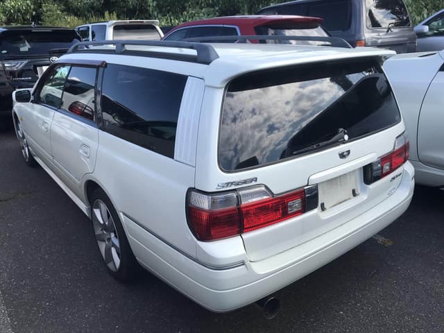 2000 Nissan Stagea JDM car for sale — photo 3 of 12