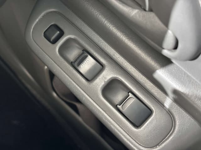 2000 Suzuki Jimny JDM car for sale — photo 18 of 25