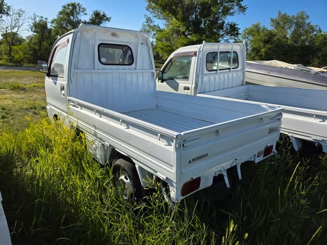 1992 Mitsubishi Minicab JDM car for sale — photo 3 of 6