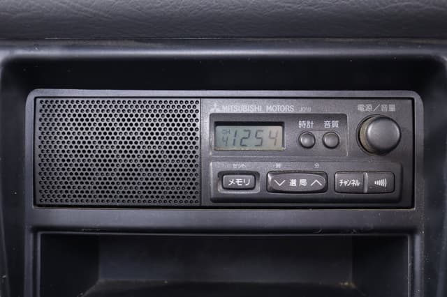 1997 Mitsubishi Delica JDM car for sale — photo 12 of 25