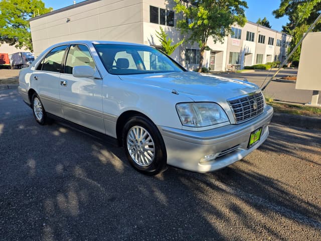 1999 Toyota Crown JDM car for sale — photo 7 of 13