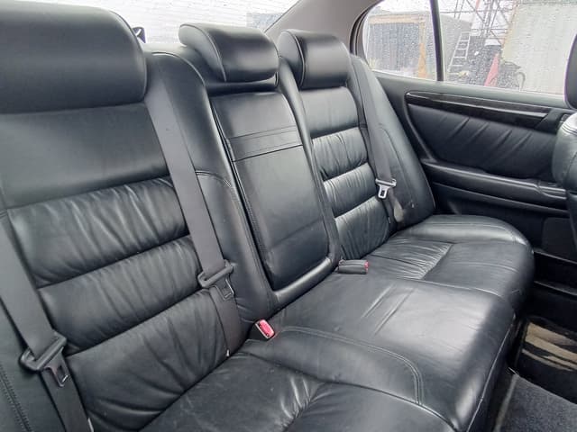 2001 Toyota Aristo JDM car for sale — photo 10 of 14