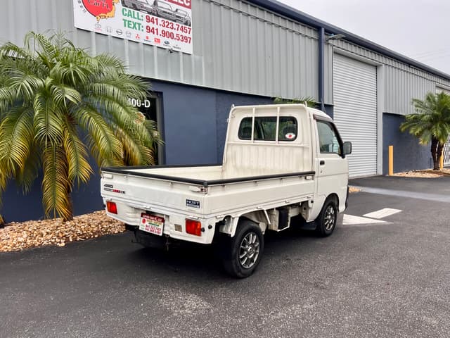 1999 Daihatsu Hijet JDM car for sale — photo 7 of 18