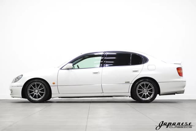 1997 Toyota Aristo JDM car for sale — photo 4 of 25