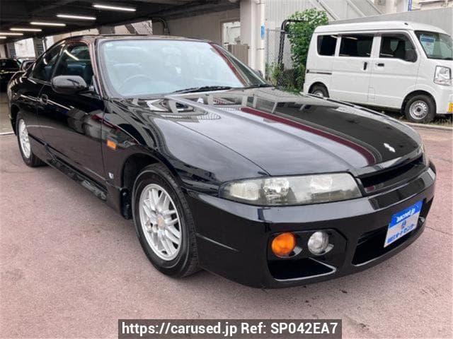 1997 Nissan Skyline JDM car for sale — photo 3 of 3