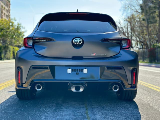 2023 Toyota Corolla JDM car for sale — photo 6 of 9