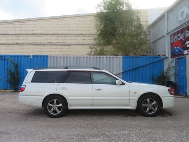 2000 Nissan Stagea JDM car for sale — photo 9 of 22