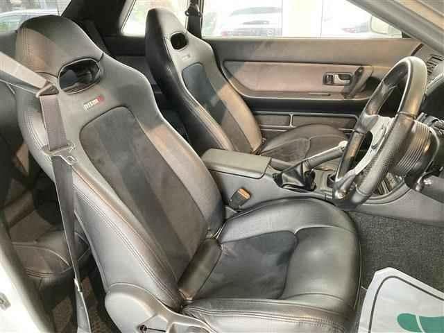 1993 Nissan Skyline JDM car for sale — photo 17 of 25