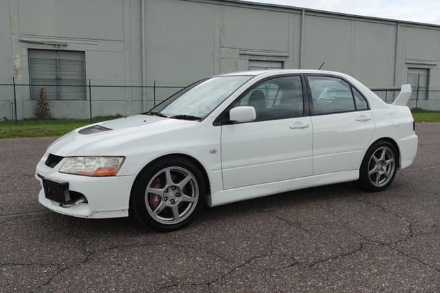 2001 Mitsubishi Lancer Evolution JDM car for sale — photo 13 of 18