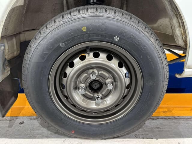 1997 Suzuki Carry JDM car for sale — photo 16 of 25