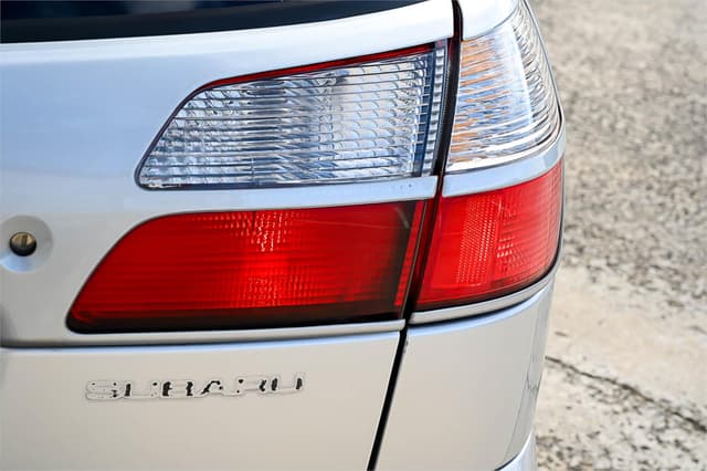 2001 Subaru Legacy JDM car for sale — photo 8 of 22