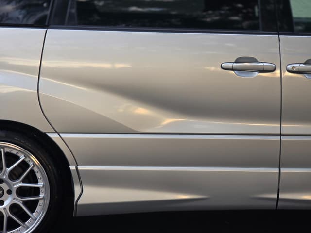 2000 Toyota Estima JDM car for sale — photo 17 of 25