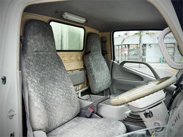 2008 Toyota Dyna JDM car for sale — photo 20 of 24