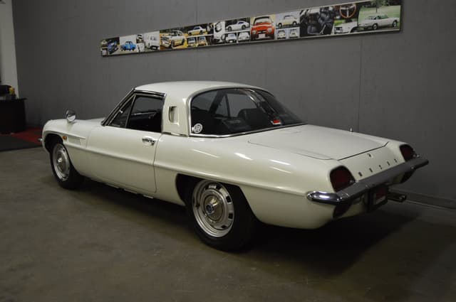 1970 Mazda Cosmo JDM car for sale — photo 5 of 24