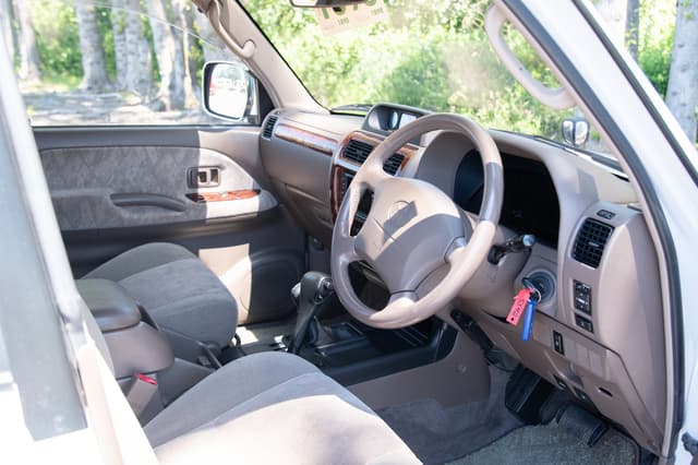 2001 Toyota Land Cruiser Prado JDM car for sale — photo 7 of 15
