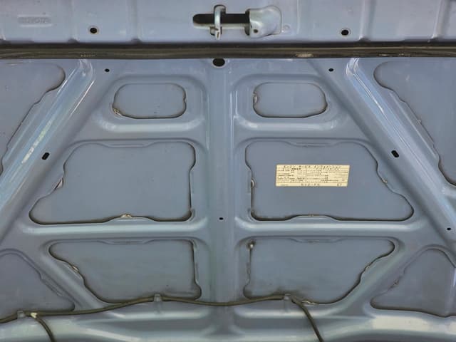 1996 Toyota Hilux Surf JDM car for sale — photo 10 of 25