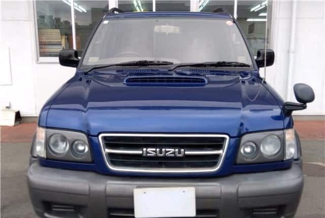 1998 Isuzu Bighorn JDM car for sale — photo 2 of 25