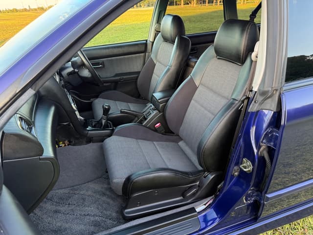 2000 Subaru Legacy JDM car for sale — photo 9 of 25
