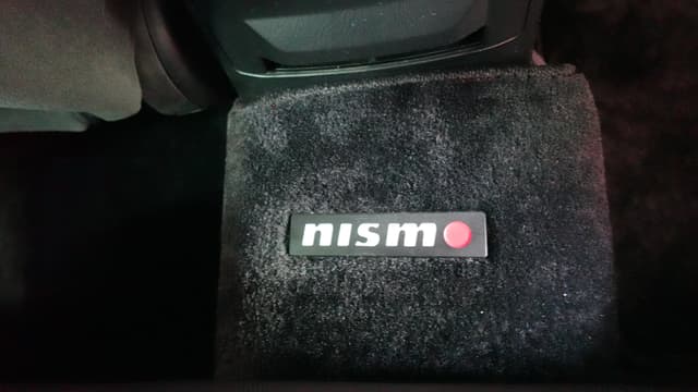 2001 Nissan Skyline JDM car for sale — photo 17 of 24