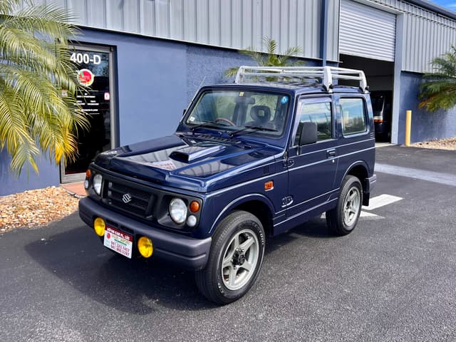 1997 Suzuki Jimny JDM car for sale — photo 13 of 22