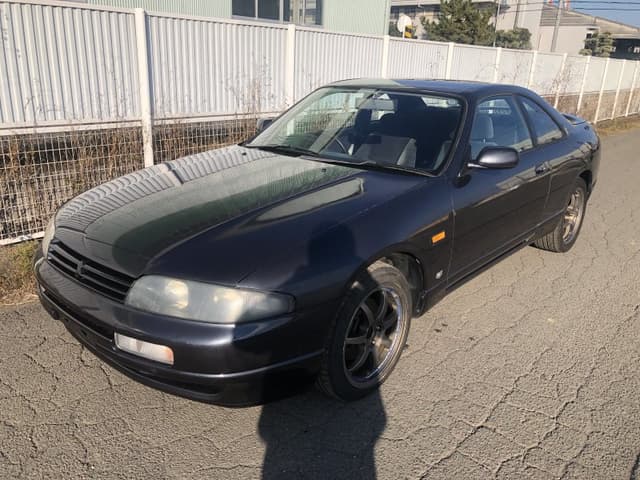 1995 Nissan Skyline JDM car for sale — photo 3 of 5
