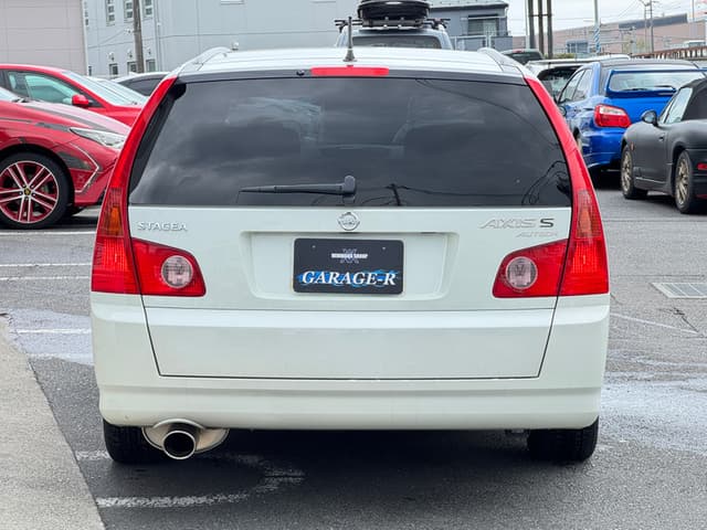 2005 Nissan Stagea JDM car for sale — photo 15 of 25