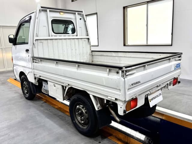1996 Mitsubishi Minicab JDM car for sale — photo 3 of 25
