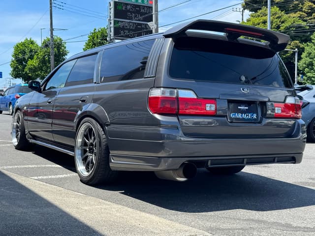 2000 Nissan Stagea JDM car for sale — photo 2 of 25