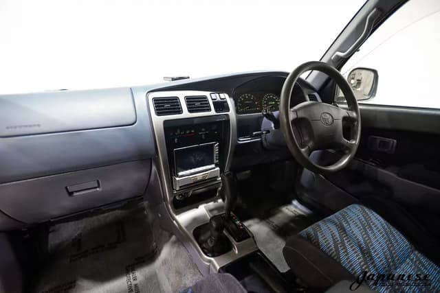 1998 Toyota Hilux JDM car for sale — photo 9 of 25