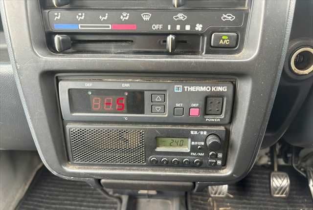 2007 Suzuki Carry JDM car for sale — photo 15 of 25