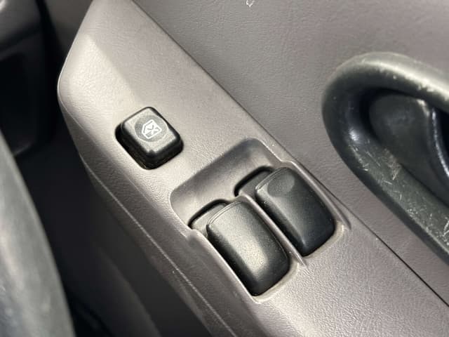 1997 Mitsubishi Pajero Mini JDM car for sale — photo 14 of 25