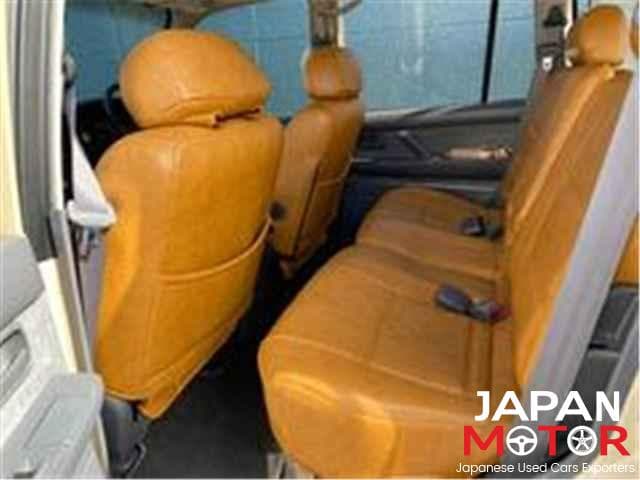 1993 Toyota Land Cruiser JDM car for sale — photo 9 of 10