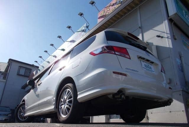 2011 Honda Odyssey JDM car for sale — photo 8 of 20