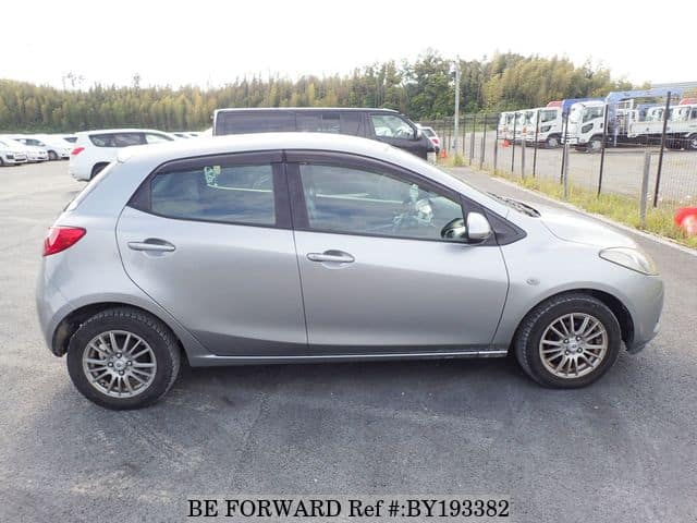 2010 Mazda Demio JDM car for sale — photo 6 of 25