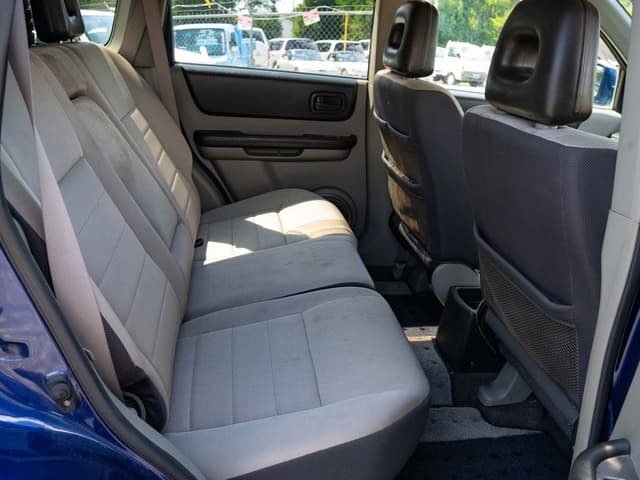 2001 Nissan X Trail JDM car for sale — photo 13 of 14