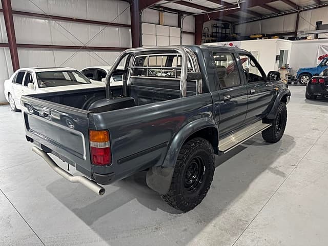 1994 Toyota Hilux JDM car for sale — photo 7 of 25