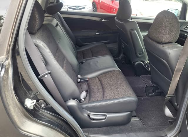 2004 Honda Odyssey JDM car for sale — photo 10 of 10