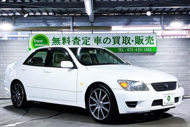 2002 Toyota Altezza JDM car for sale — photo 12 of 25