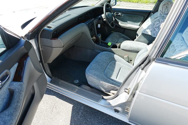 1996 Nissan Laurel JDM car for sale — photo 6 of 10