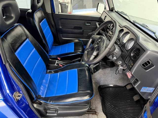 1996 Suzuki Jimny JDM car for sale — photo 5 of 10
