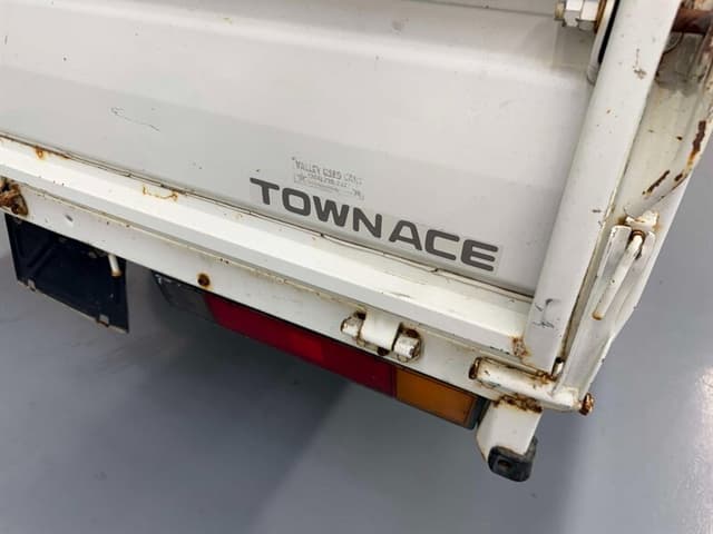 1996 Toyota Townace JDM car for sale — photo 14 of 25