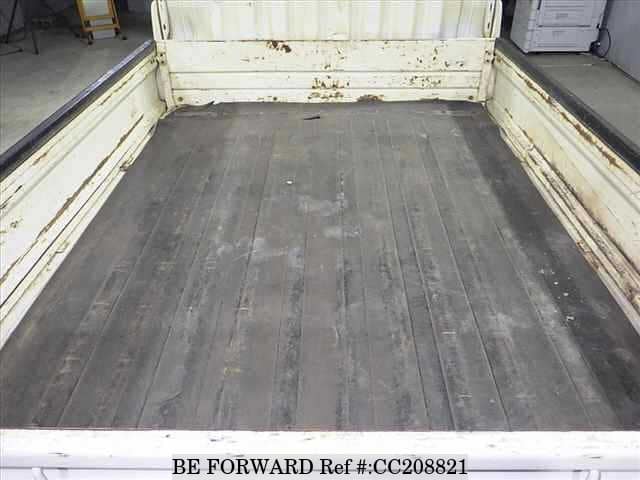 2000 Daihatsu Hijet JDM car for sale — photo 6 of 8