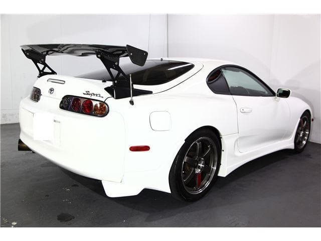 2001 Toyota Supra JDM car for sale — photo 2 of 17