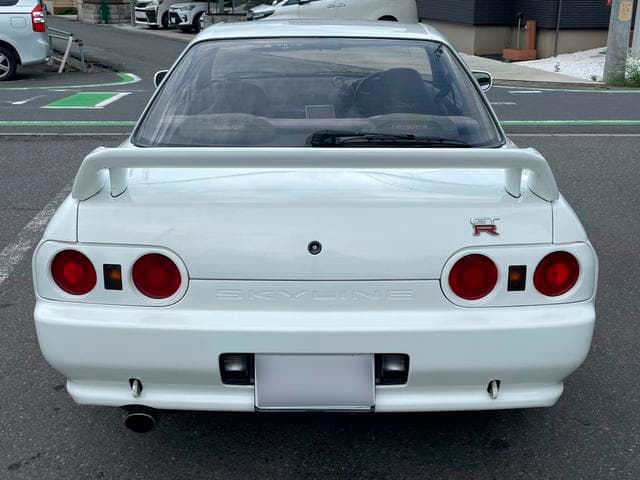1993 Nissan Skyline JDM car for sale — photo 4 of 20