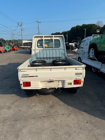 2001 Daihatsu Hijet JDM car for sale — photo 5 of 10