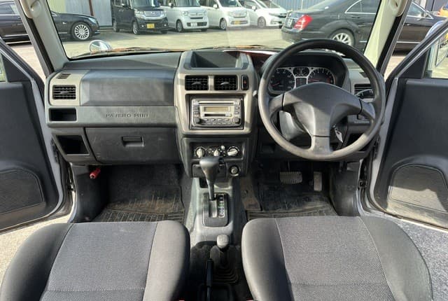 2008 Mitsubishi Pajero Mini JDM car for sale — photo 18 of 25