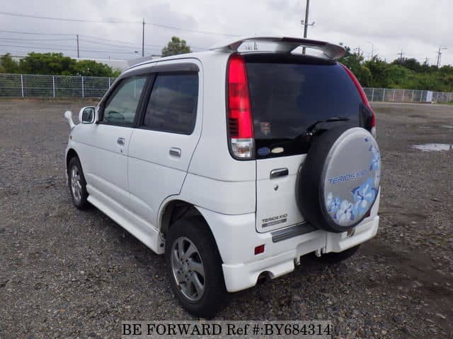 2002 Daihatsu Terios JDM car for sale — photo 3 of 25