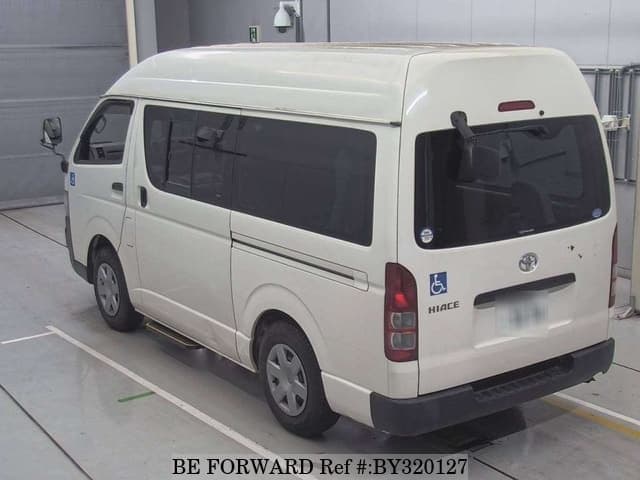2008 Toyota HiAce JDM car for sale — photo 7 of 8