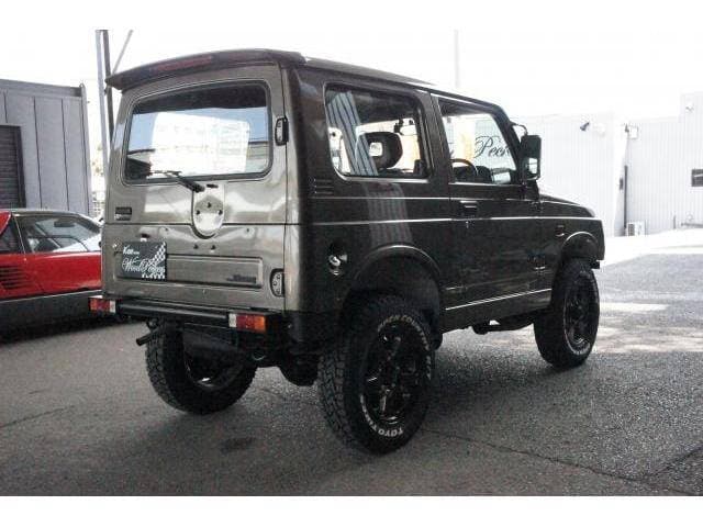 1996 Suzuki Jimny JDM car for sale — photo 14 of 20
